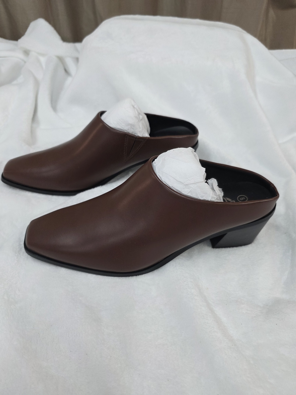 Womens Brown Square-Toe Slip-On Mule with Low Block Heel NEW - Picture 2 of 6